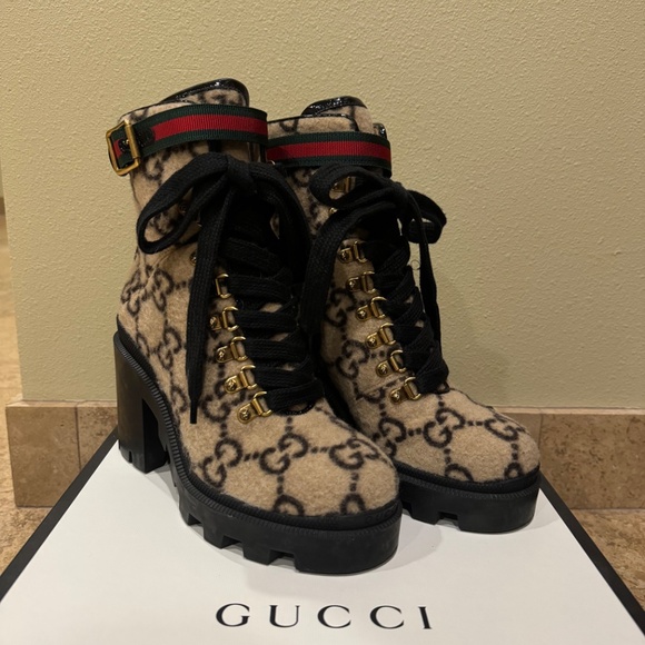 Gucci GG Monogram Wool Ankle Boots - Picture 5 of 7